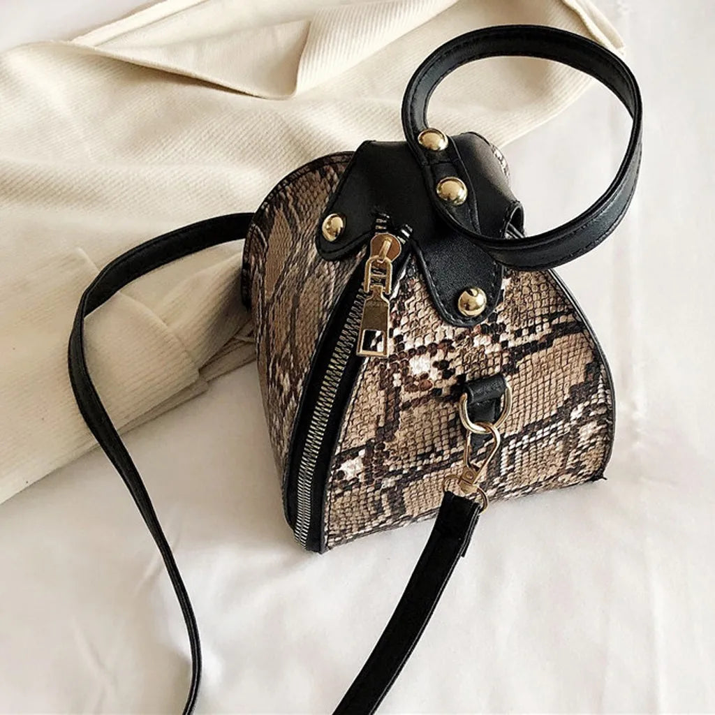 PU pyramid zipper bag