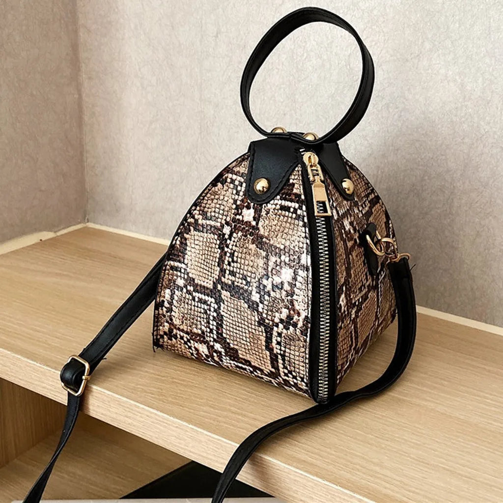PU pyramid zipper bag