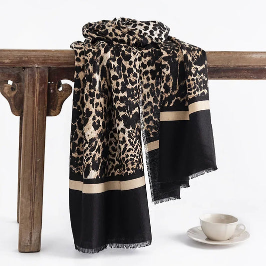 Leopard Print x Black Scarf