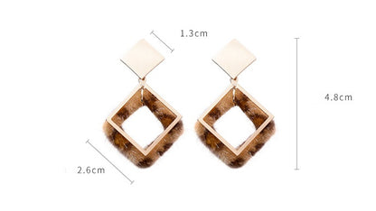 Diamond-Shaped Metallic Leopard Print Earrings