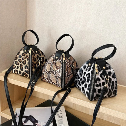PU pyramid zipper bag